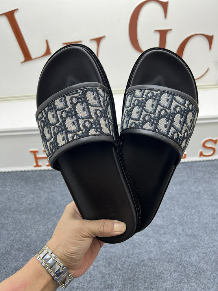 d1or aqua sandal (eu39-eu45)