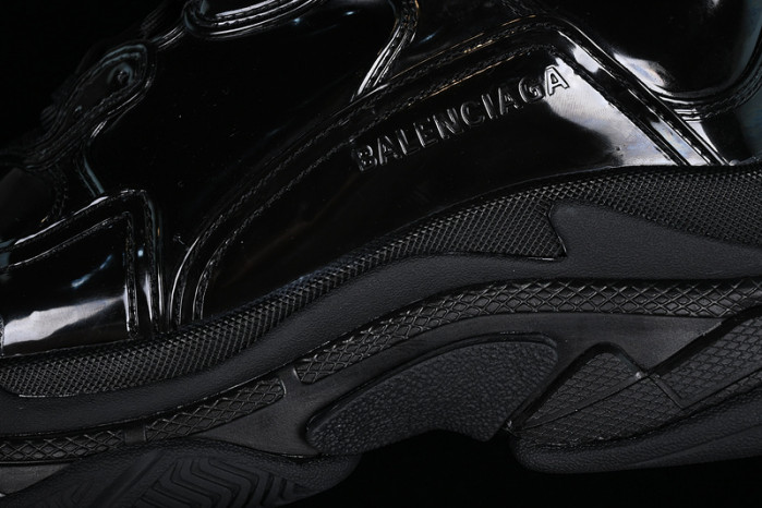blc* triple s trainer