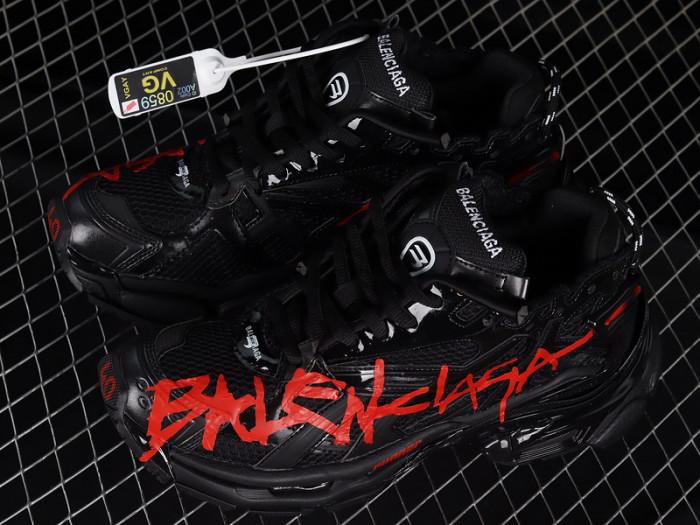 blcg runner sneaker