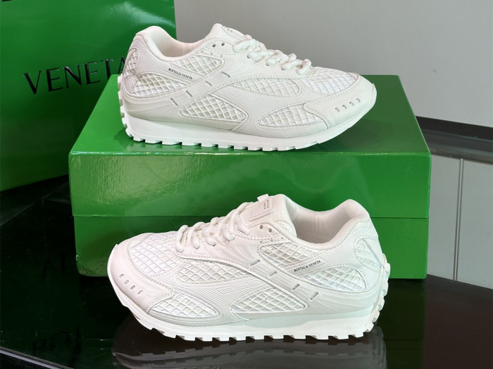 B0tte*a vene*ta orbit sneakers
