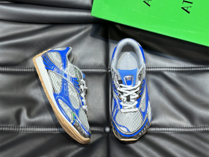 B0tte*a vene*ta orbit sneakers