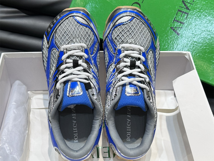 B0tte*a vene*ta orbit sneakers