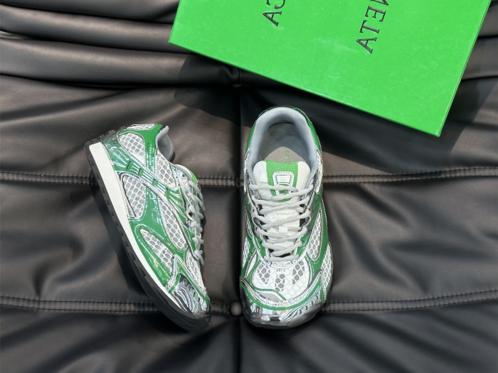 B0tte*a vene*ta orbit sneakers