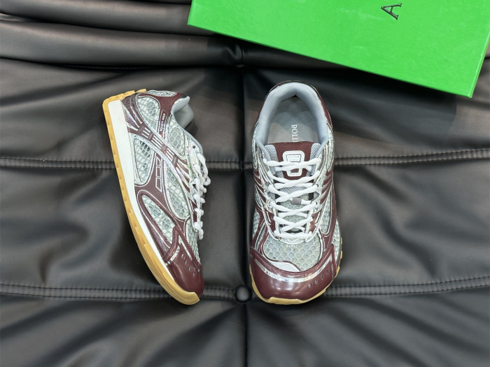 B0tte*a vene*ta orbit sneakers